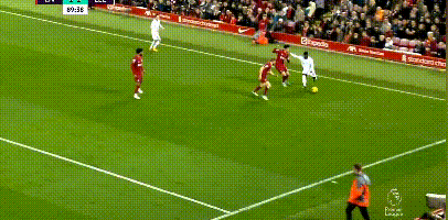 《刺客信条：影》争议风波：玩家打白工的误解与沟通挑战