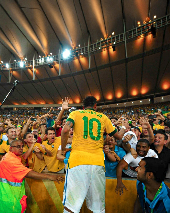 [天下足球]穆西亚拉世界波 拜仁小胜圣保利