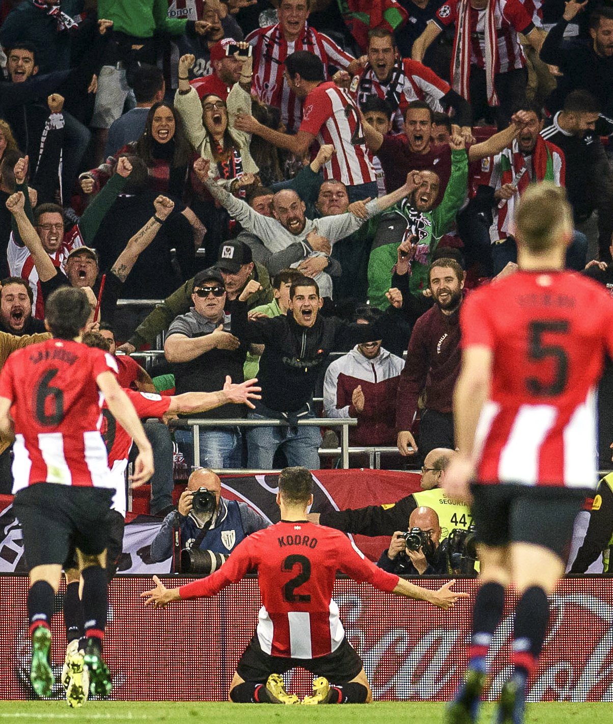 TA：高井幸大纯租借到门兴6个月，合同中无买断条款