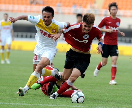 国王记者：为什么施罗德2周前的事，要在对湖人之前才禁赛？